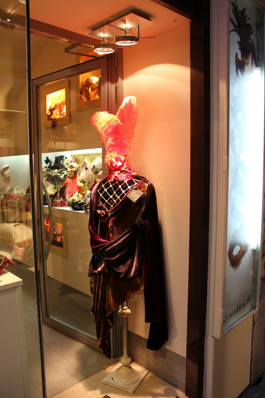 2016_matius_blog_haine_vechi_03