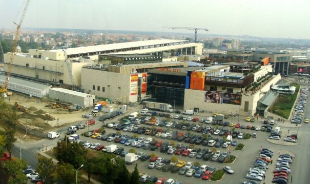 2016_matius_blog_la_mall_ca_la_biserica_05