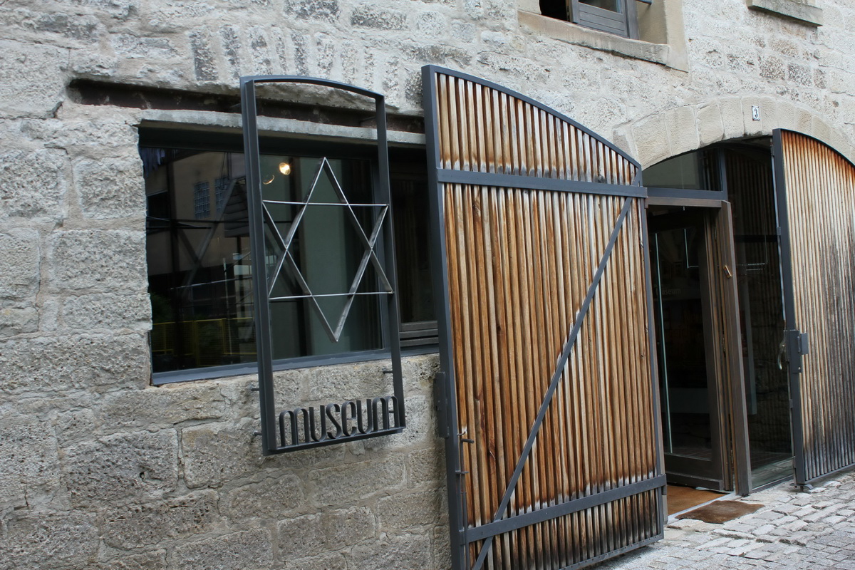 2016_matius_blog_pada_murre_flagship_store_16