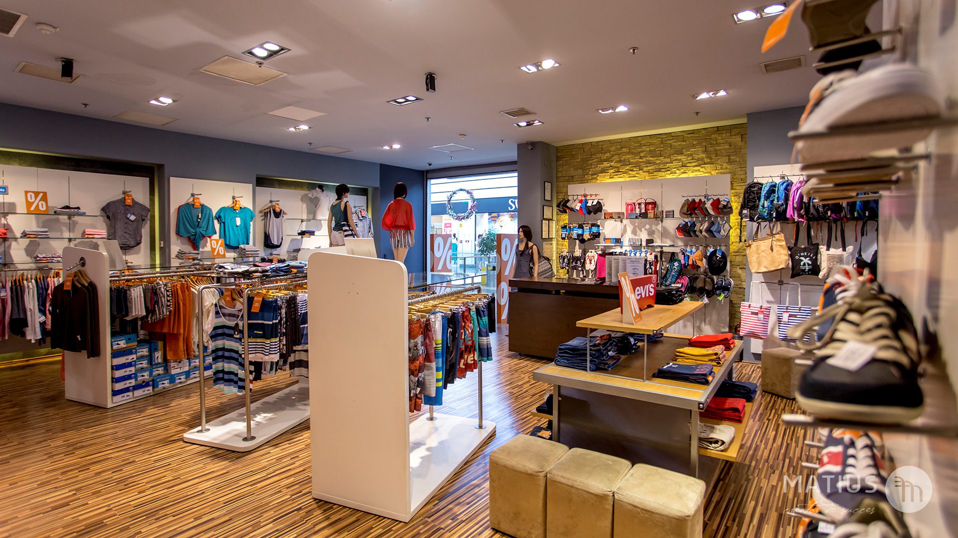 2016_matius_proiecte_retail_columbia_01